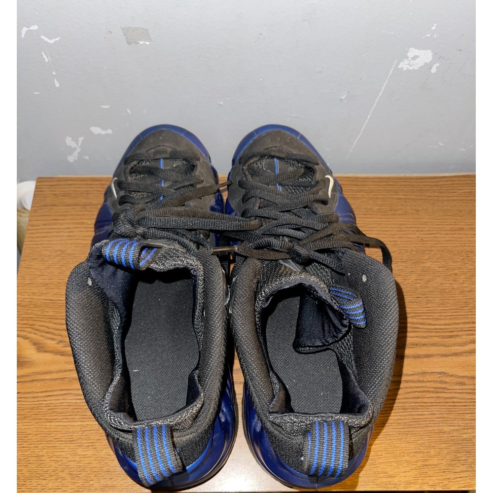 Size 11 - Nike Air Foamposite One 2011 Royal - Picture 10 of 11